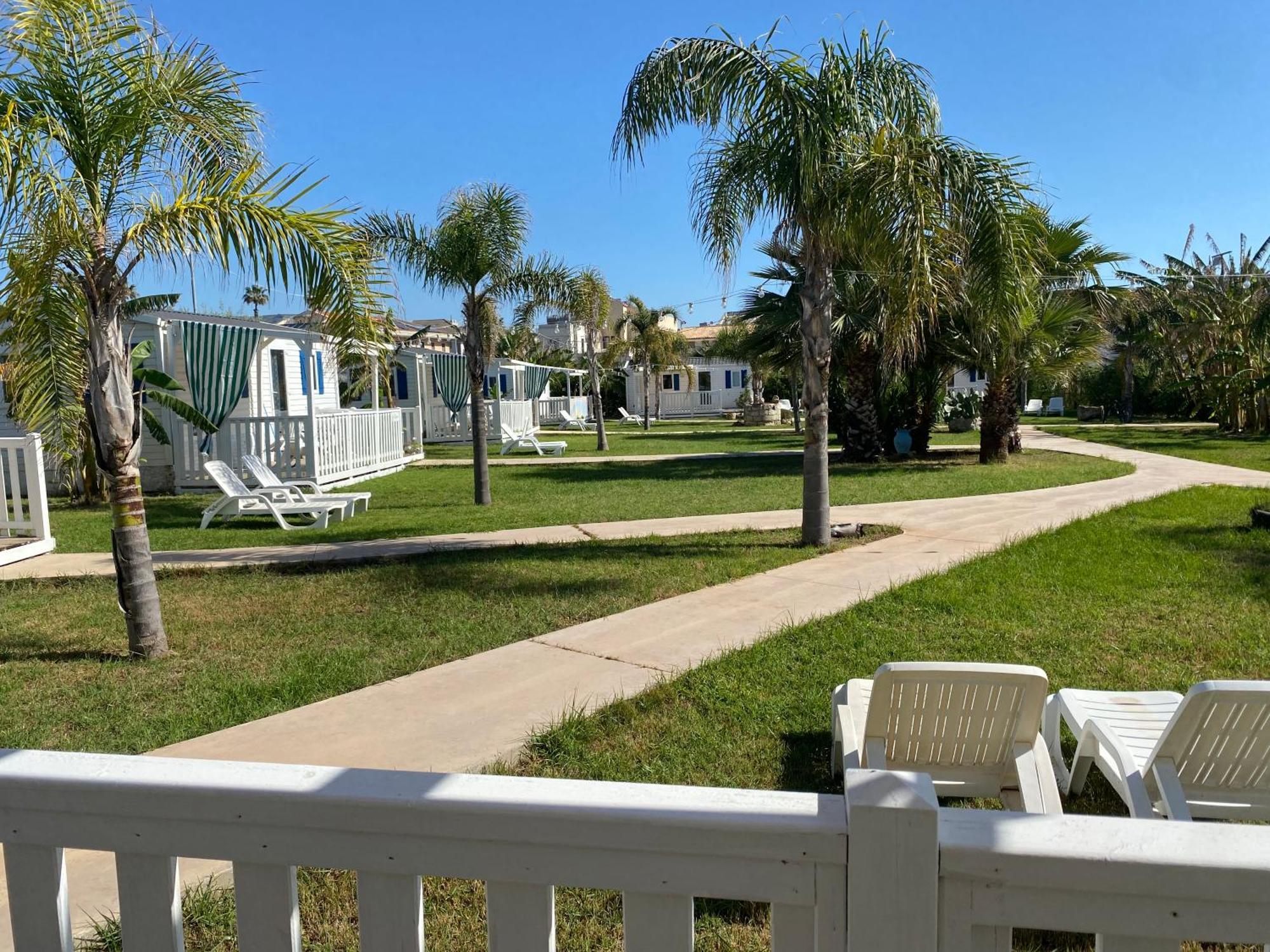 Residence Il Borgo Авола Экстерьер фото